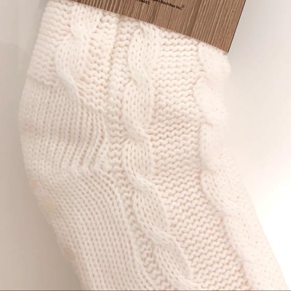 🍒2/20$ HOT STEPS Cable Knit Sherpa Lined Slippers Reading Socks NWT - Picture 7 of 9